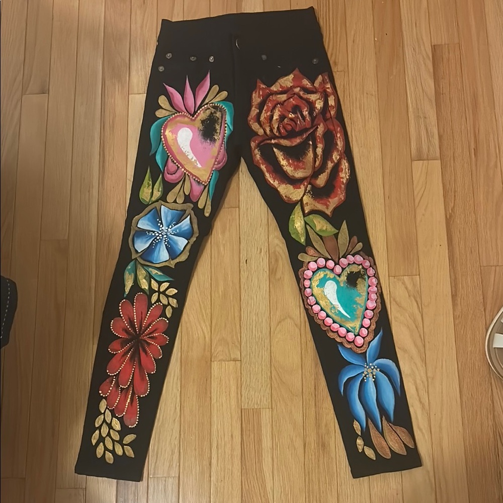 Colorful hand painted black denim jeans! Excellent condition!